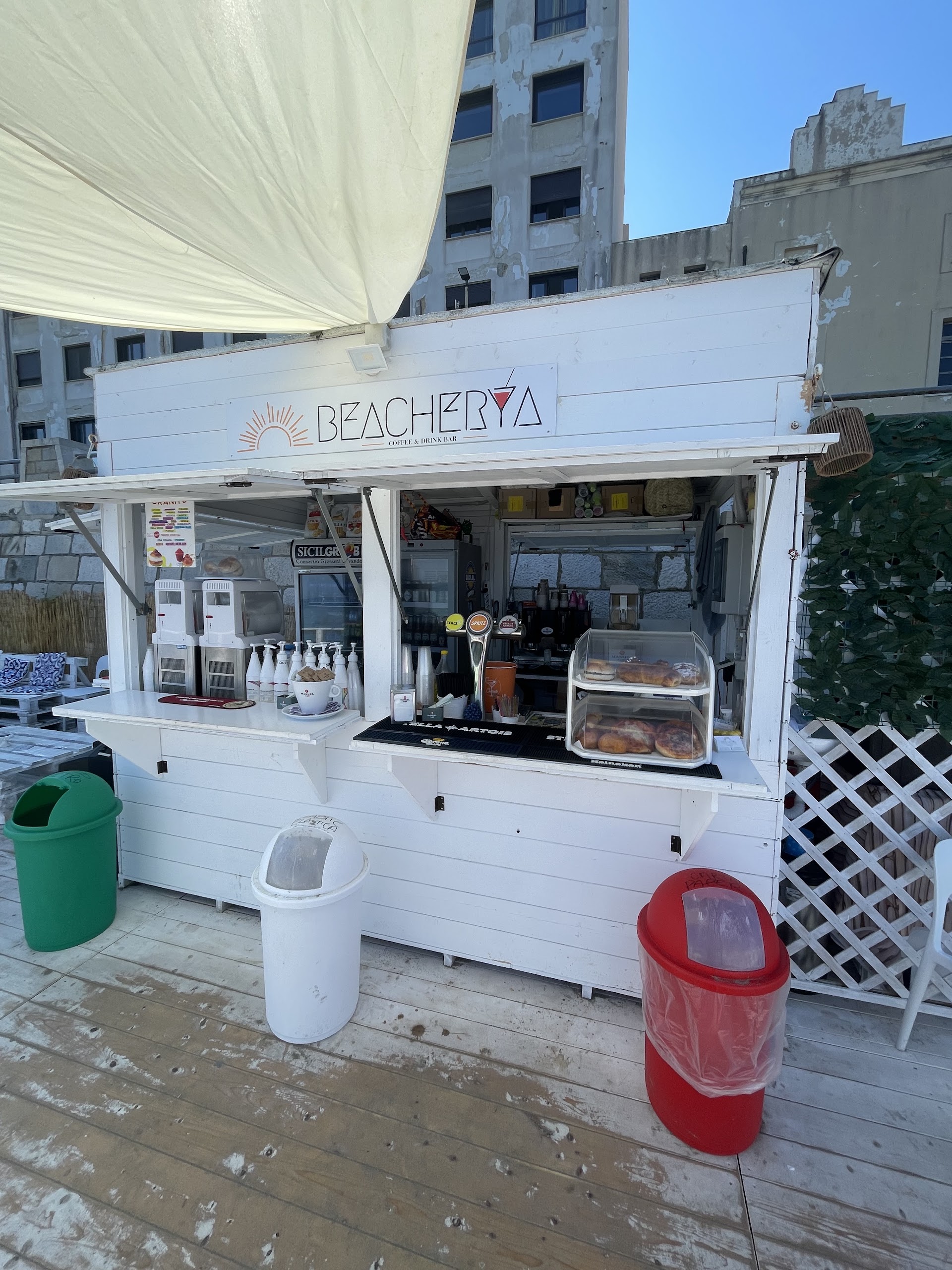 Beacheria Coffee and Drink bar