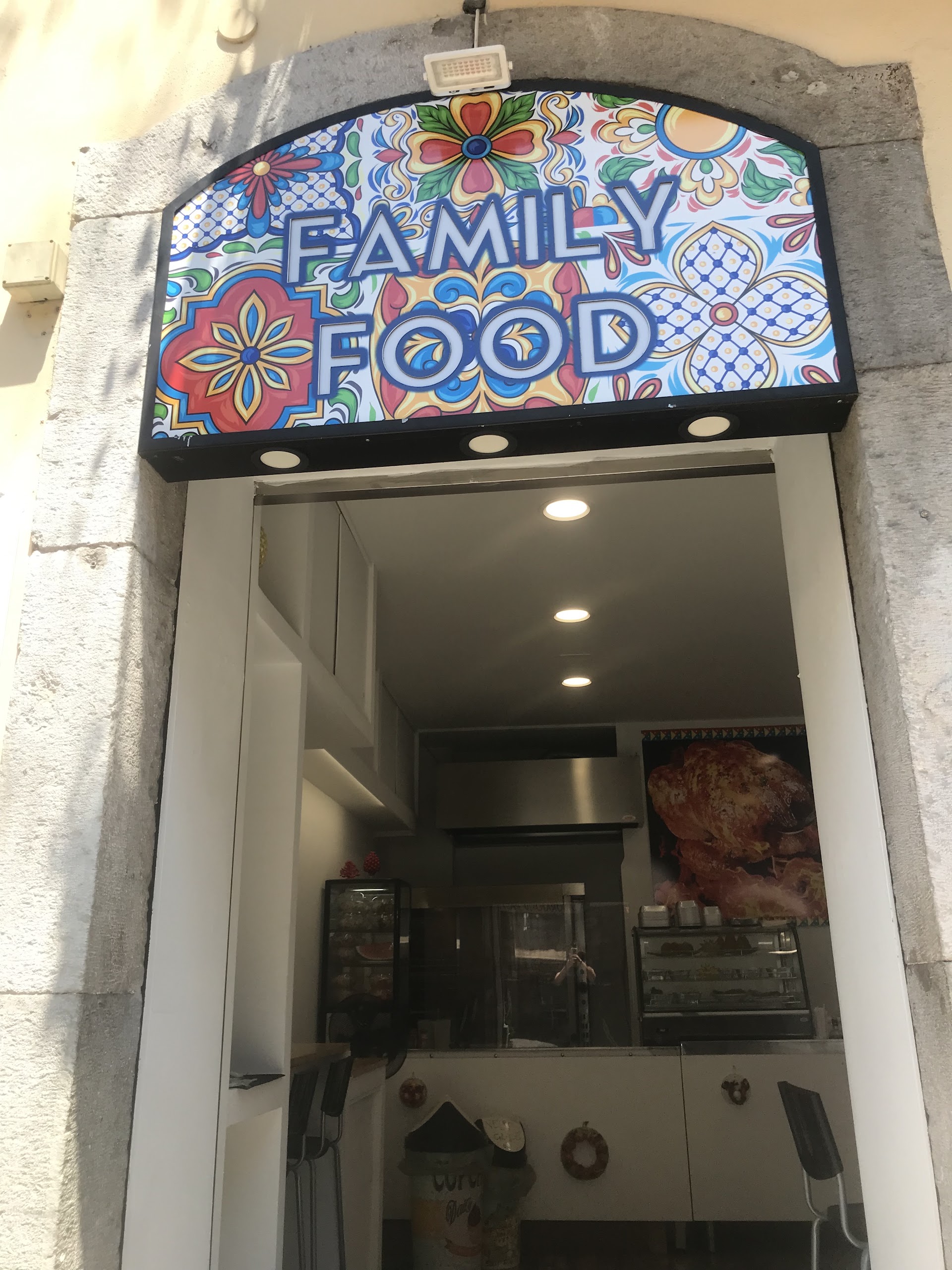 Family Food Taormina