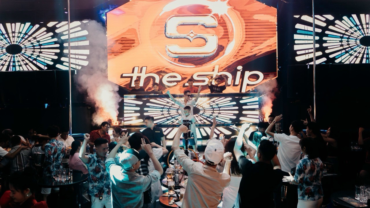 The Ship Club
