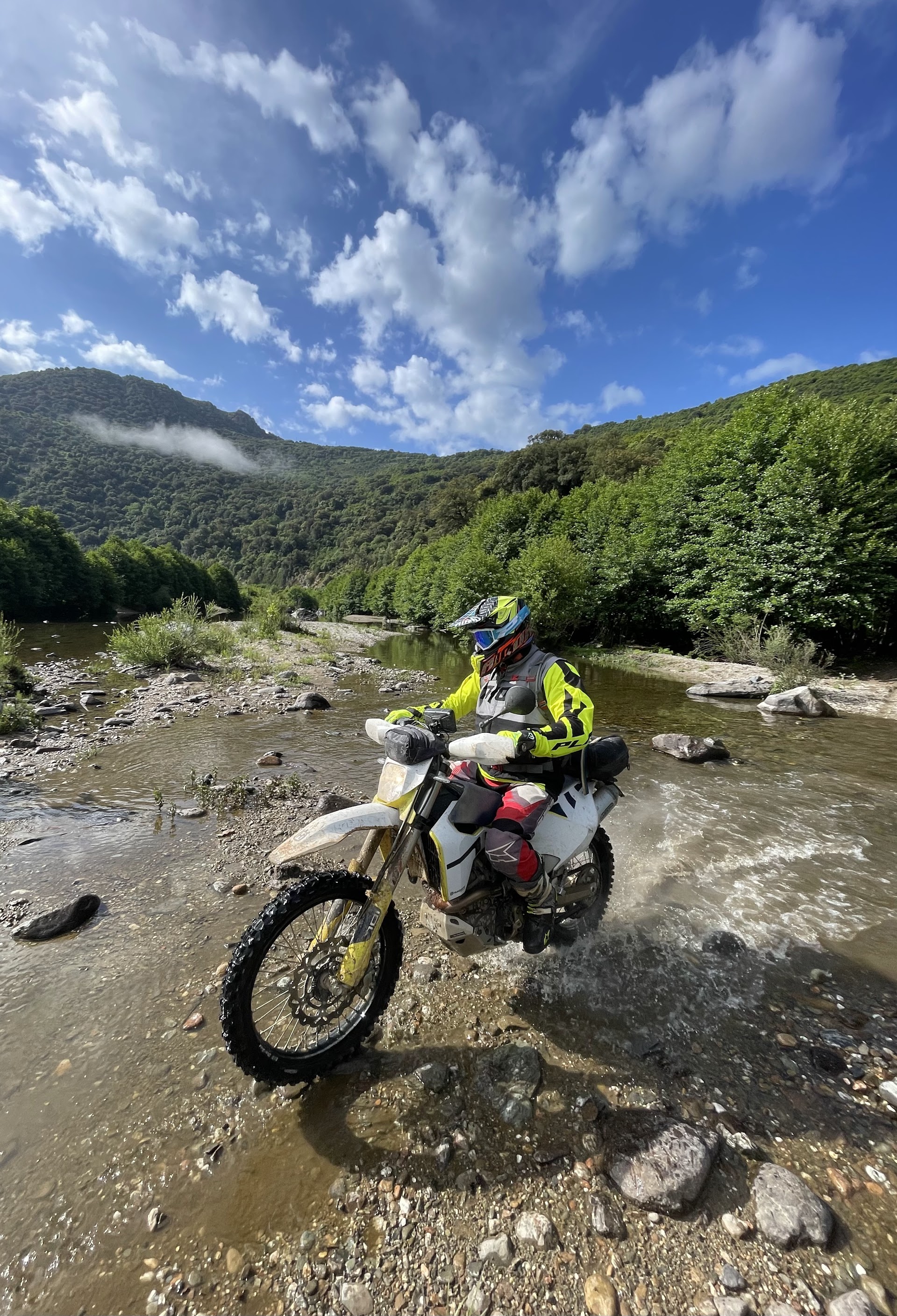 Exploring Sardinia Srls