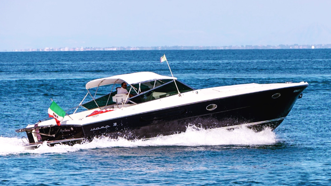 Giosymar Ischia Charter Boat