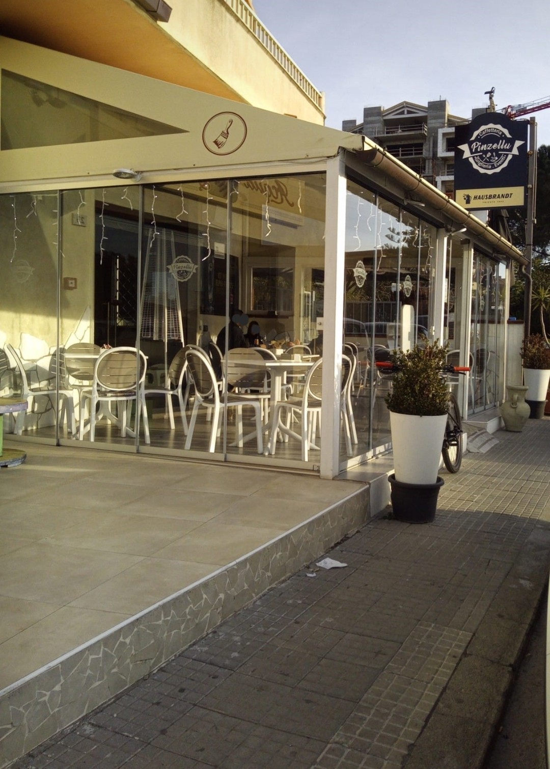 BAR Pinzellu