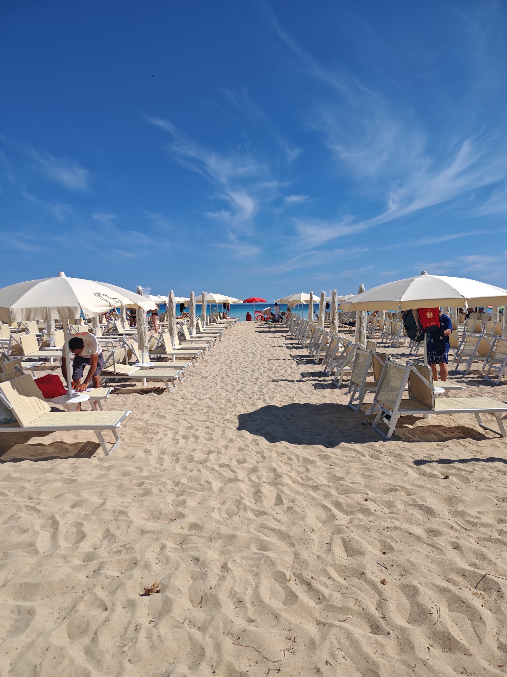 Aurora Beach Club