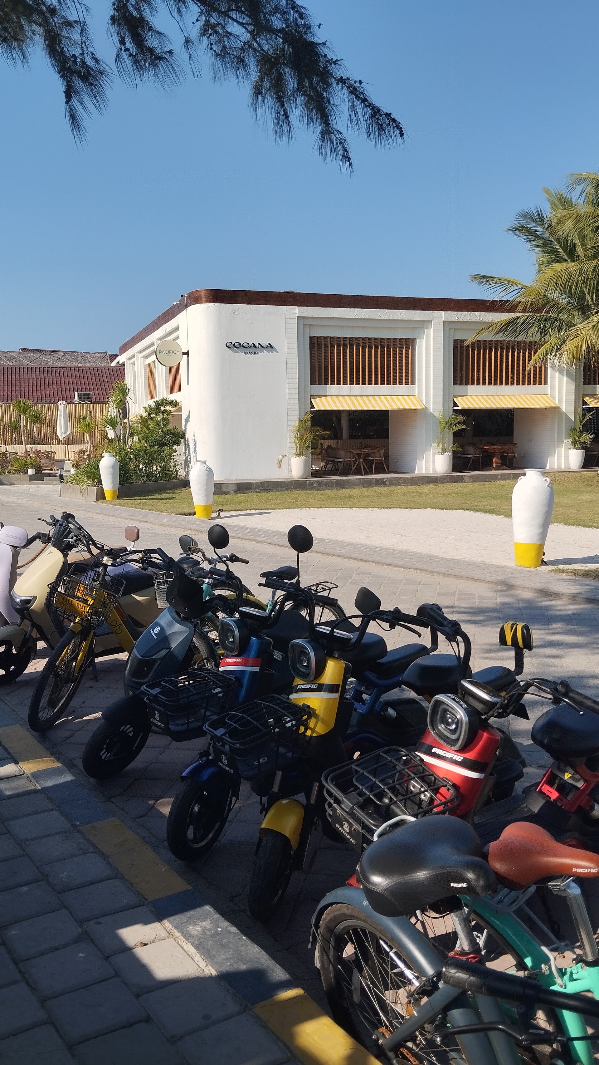 Gili e-bike rental