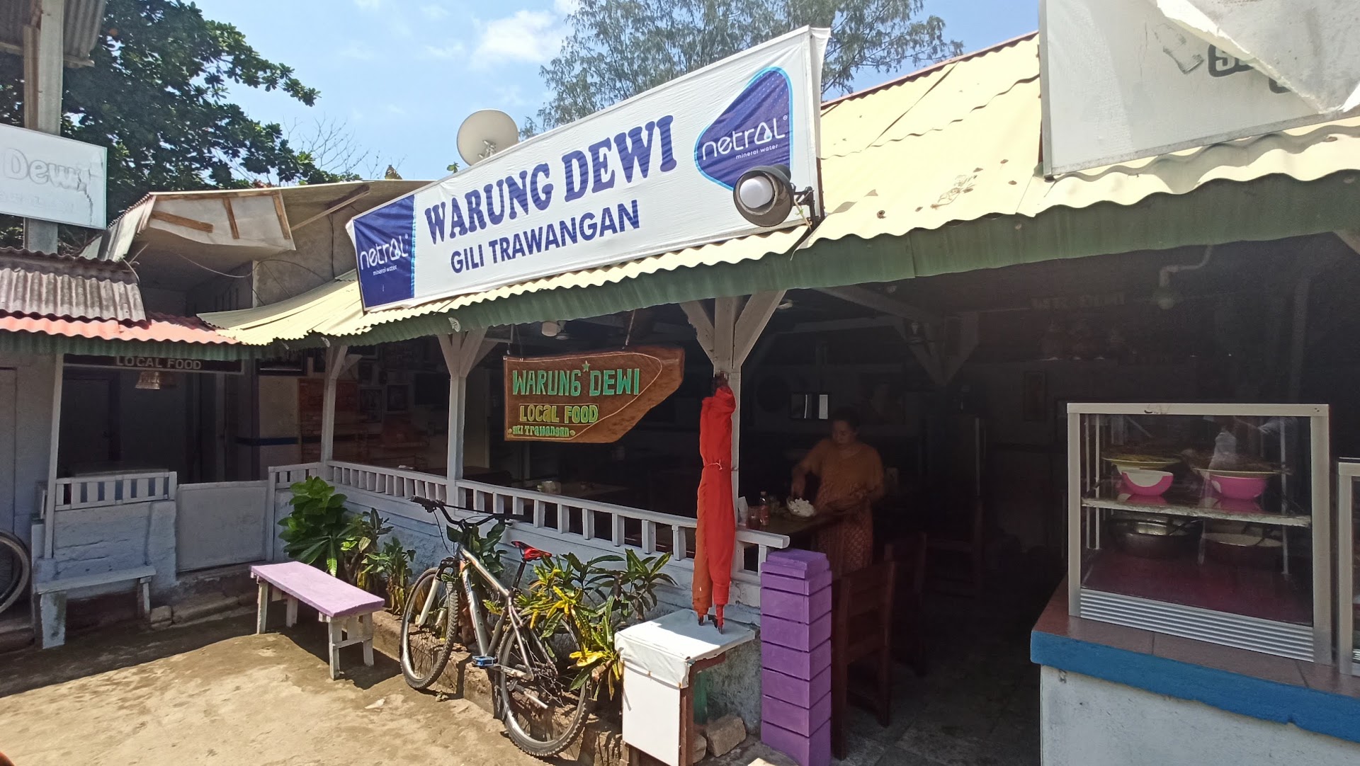 Warung Dewi