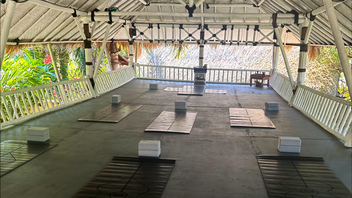 Salim Yoga at Salim Resort