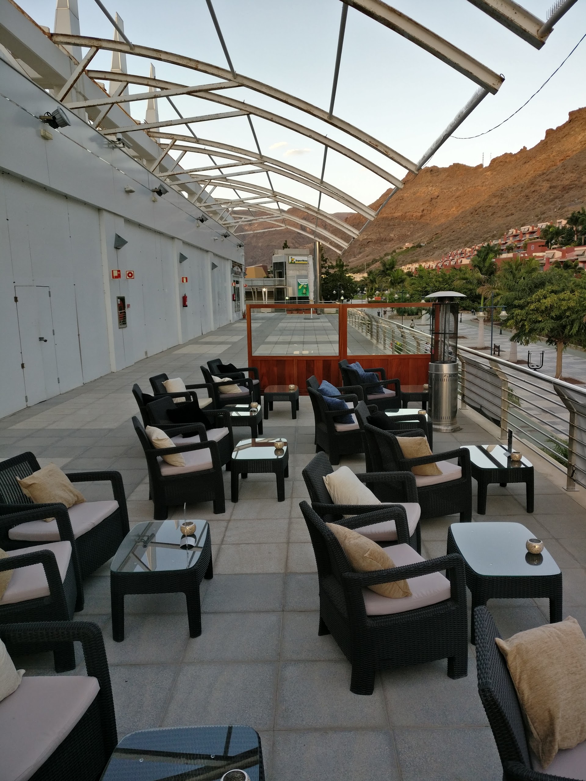 The Lounge Puerto de Mogán