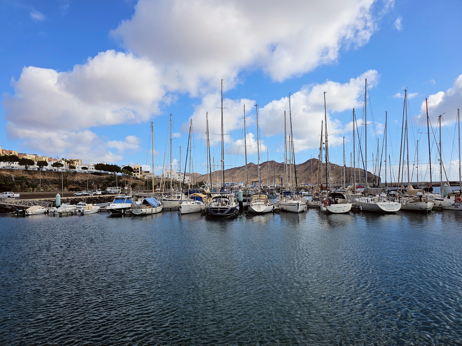 Puertos Canarios (Muelle de Gran Tarajal)