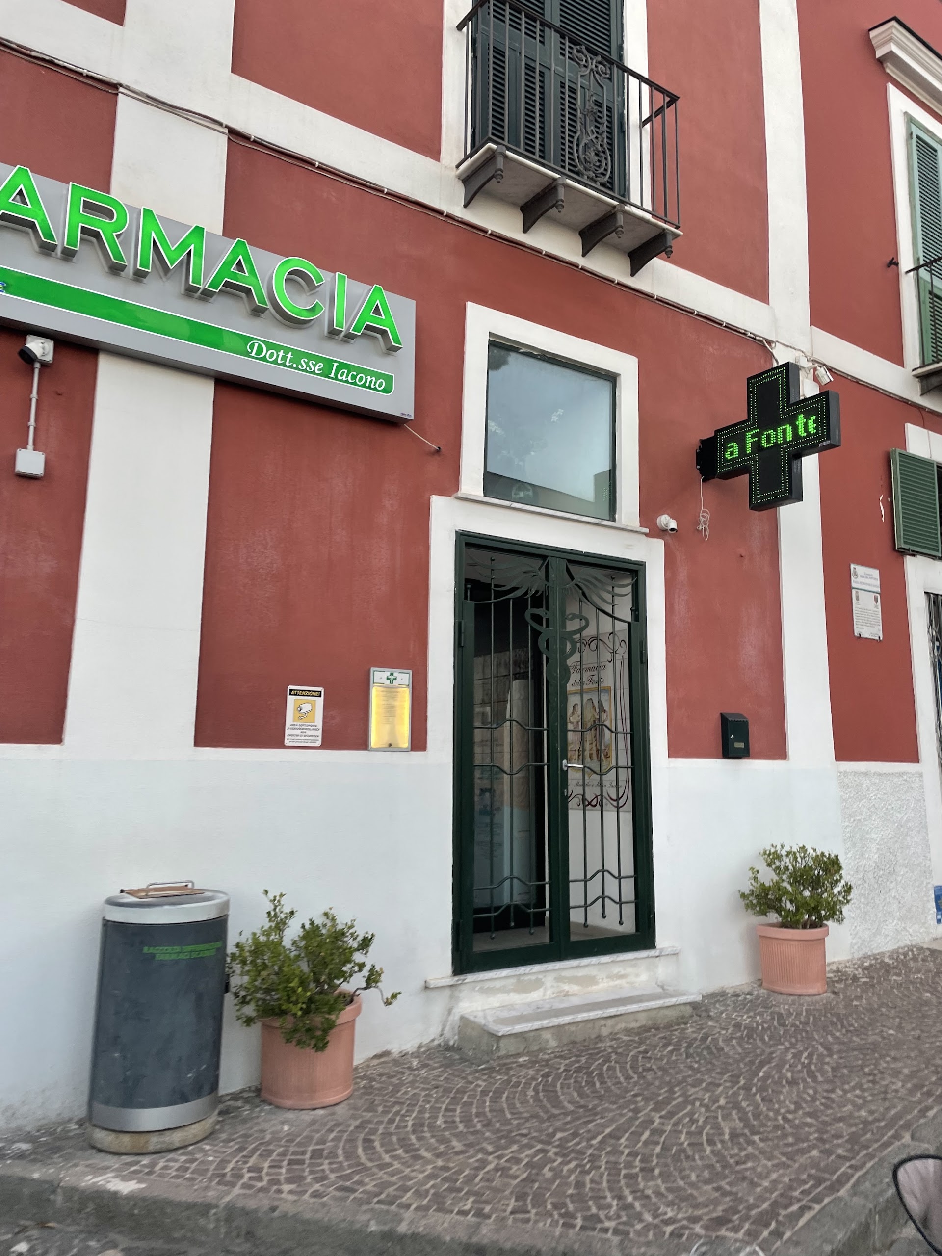 Farmacia Della Fonte - Serrara Fontana - Ischia