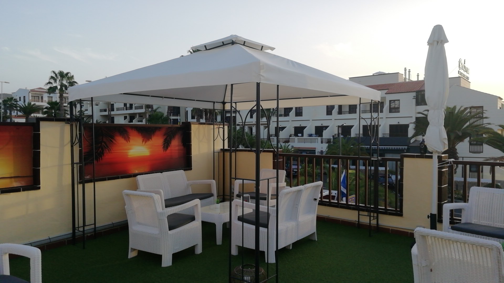 Life exclusive club