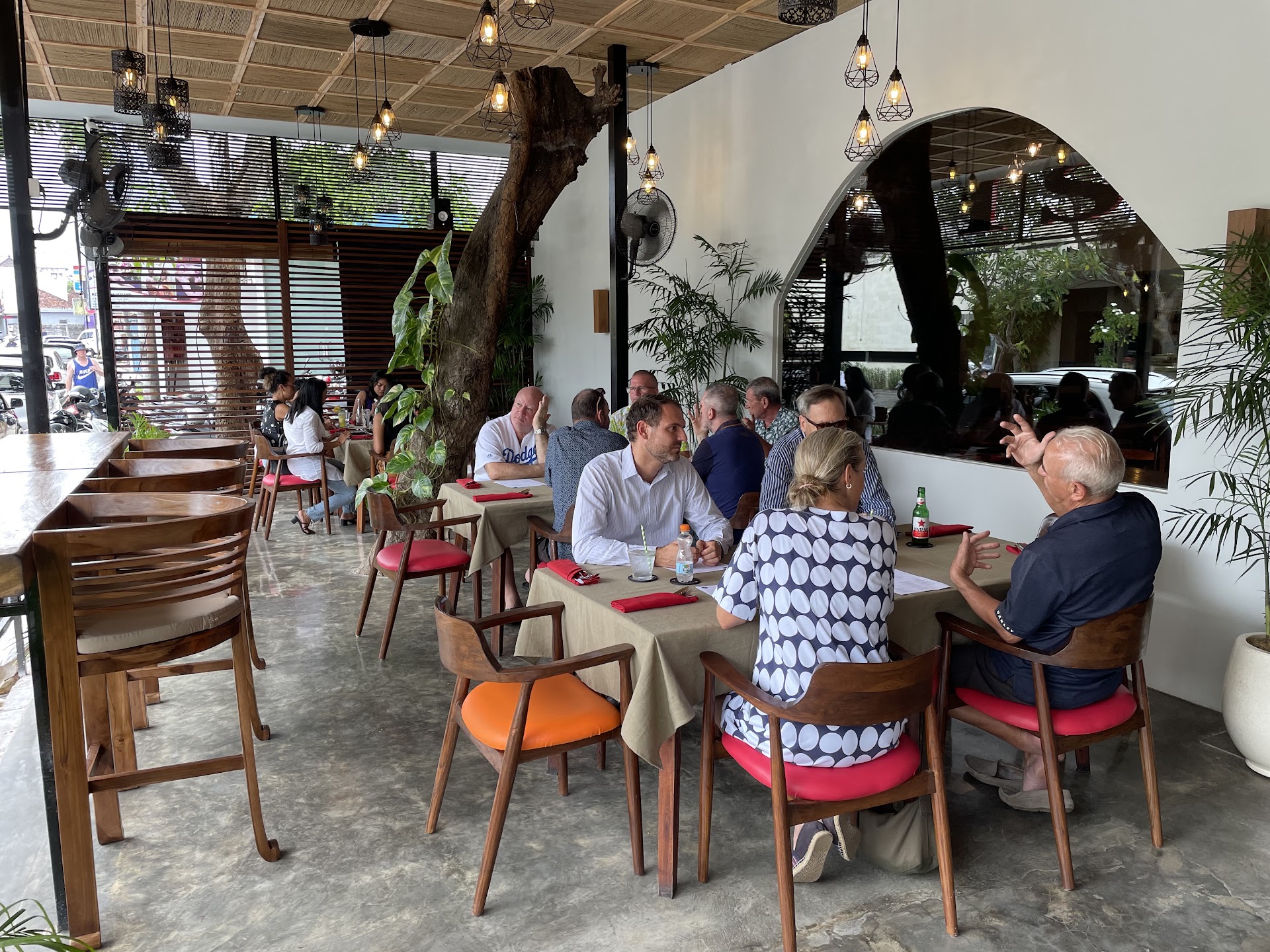 The Island Grill & Lounge