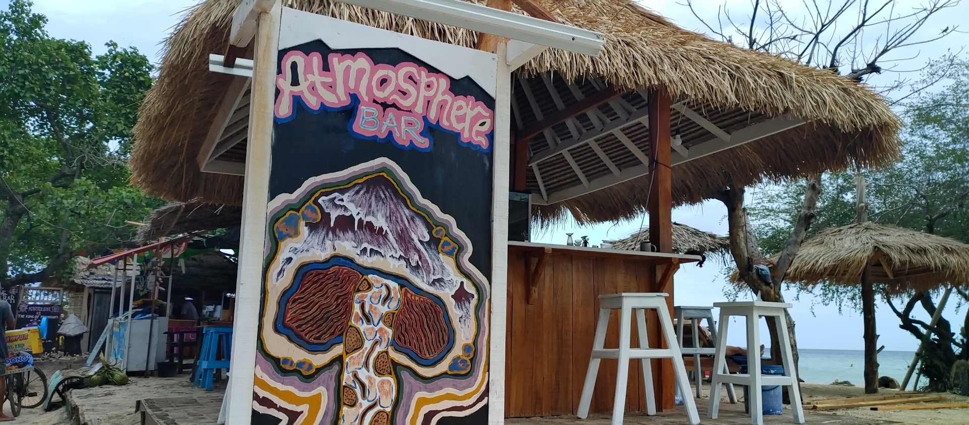 Atmosphere Bar