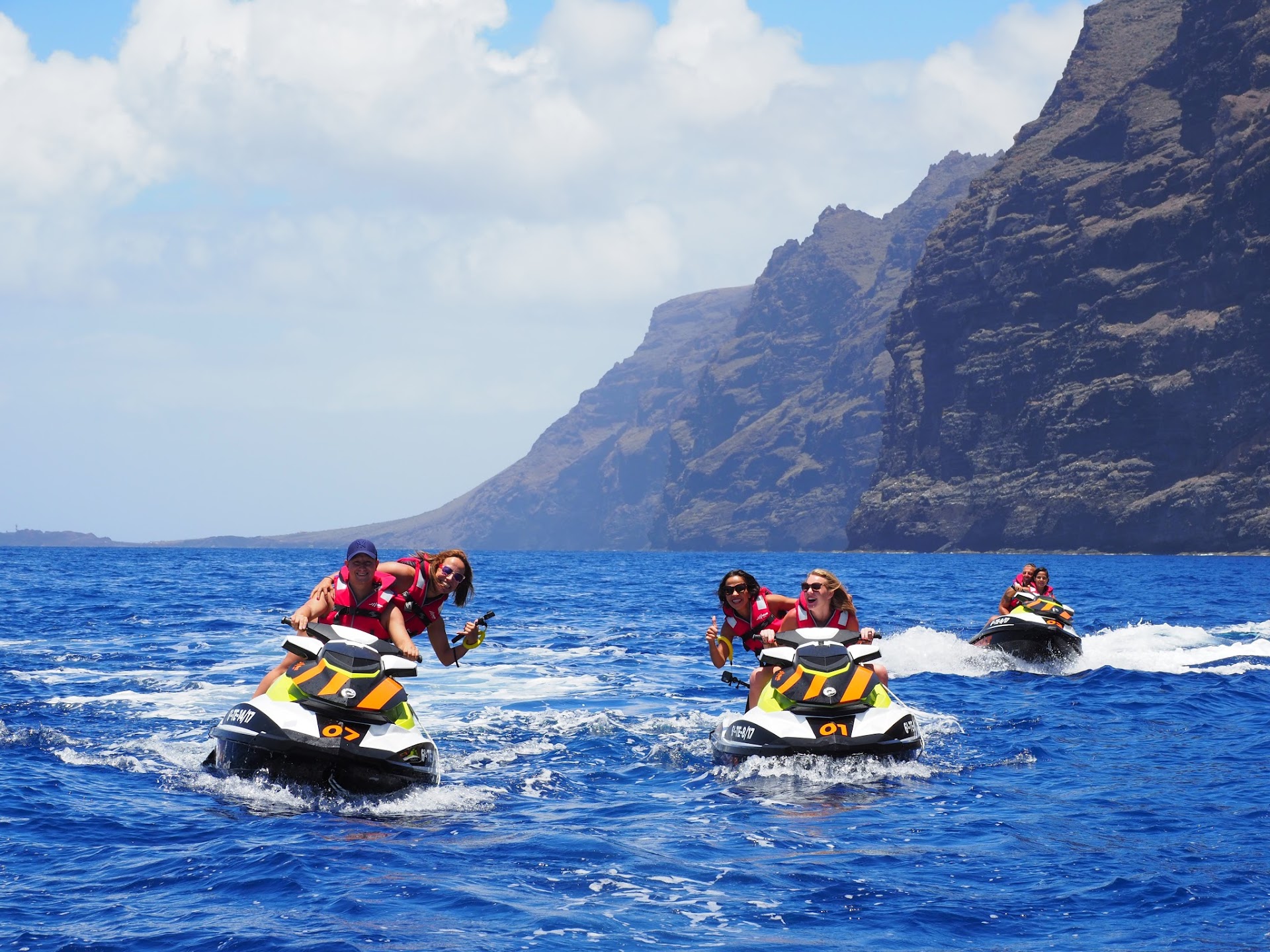 Los Gigantes Blue