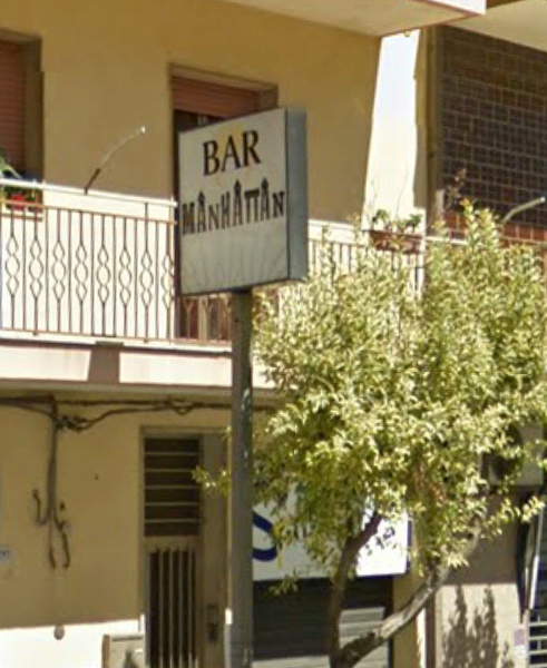 Bar Manhattan