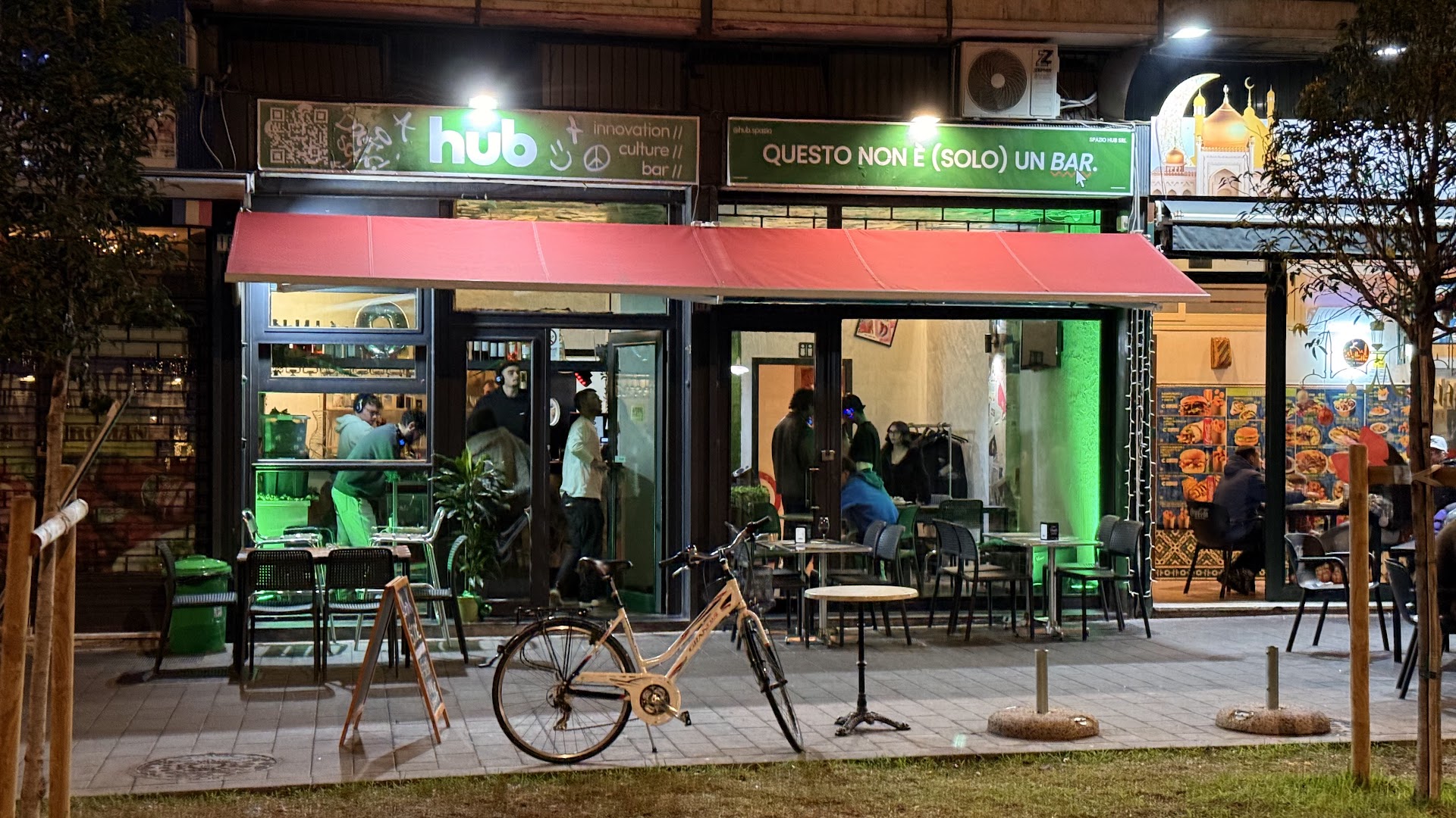 HUB - innovative cultural bar