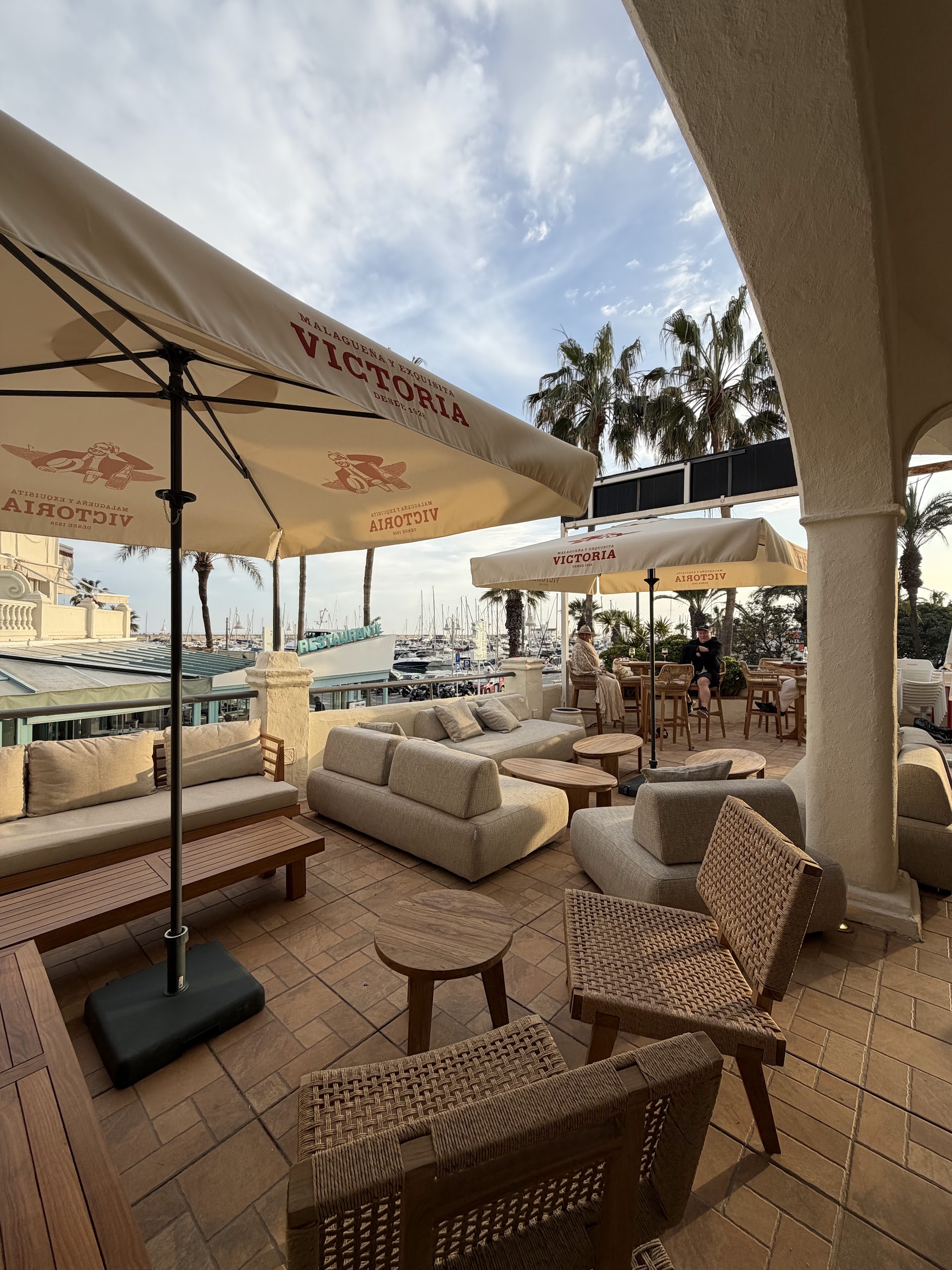 Cafe Soleil - Gastro bar, Lounge & Sports