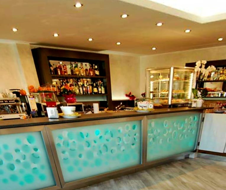 Green Bar