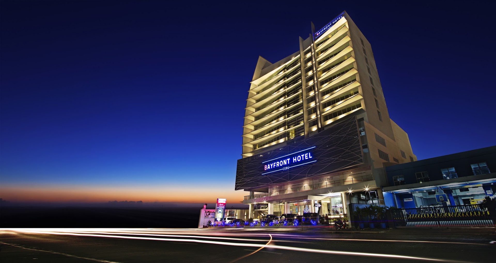 Bayfront Hotel Cebu North Reclamation