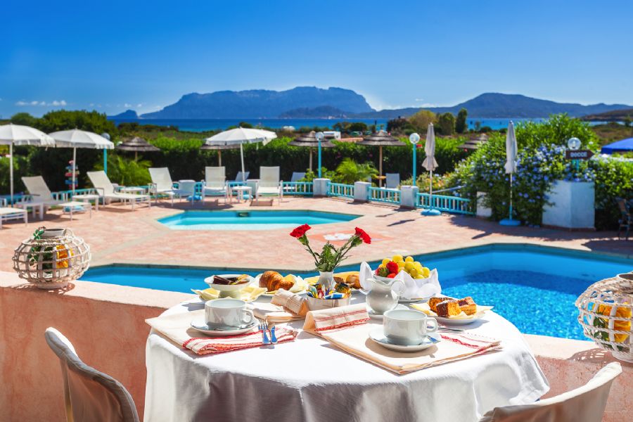 Hotel Stefania Boutique Hotel by the Beach & Ristorante Nino's