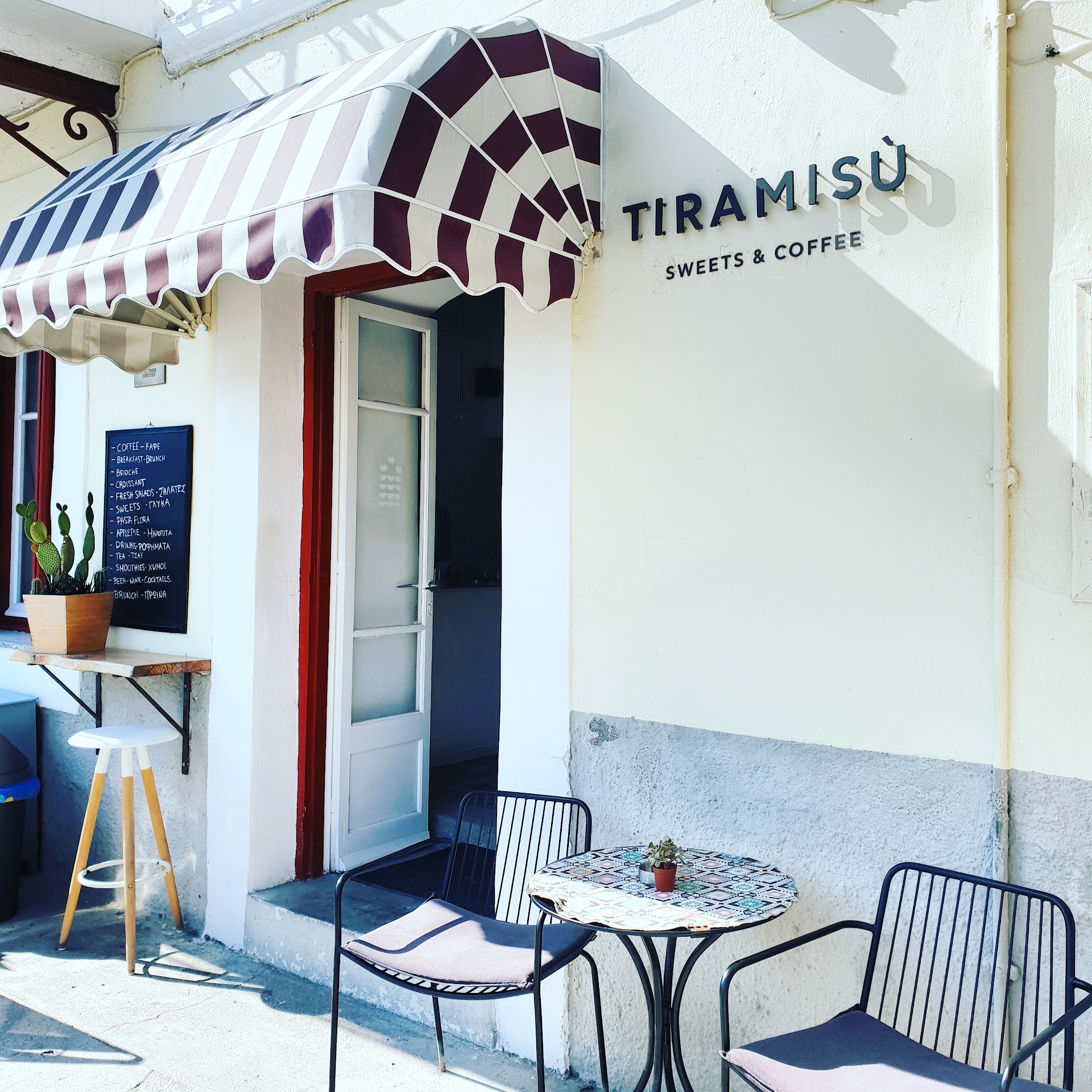 Tiramisu Sweets & Coffee
