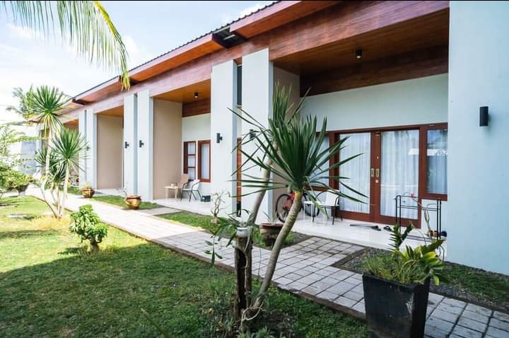 RedDoorz Syariah near Lombok Epicentrum Mall