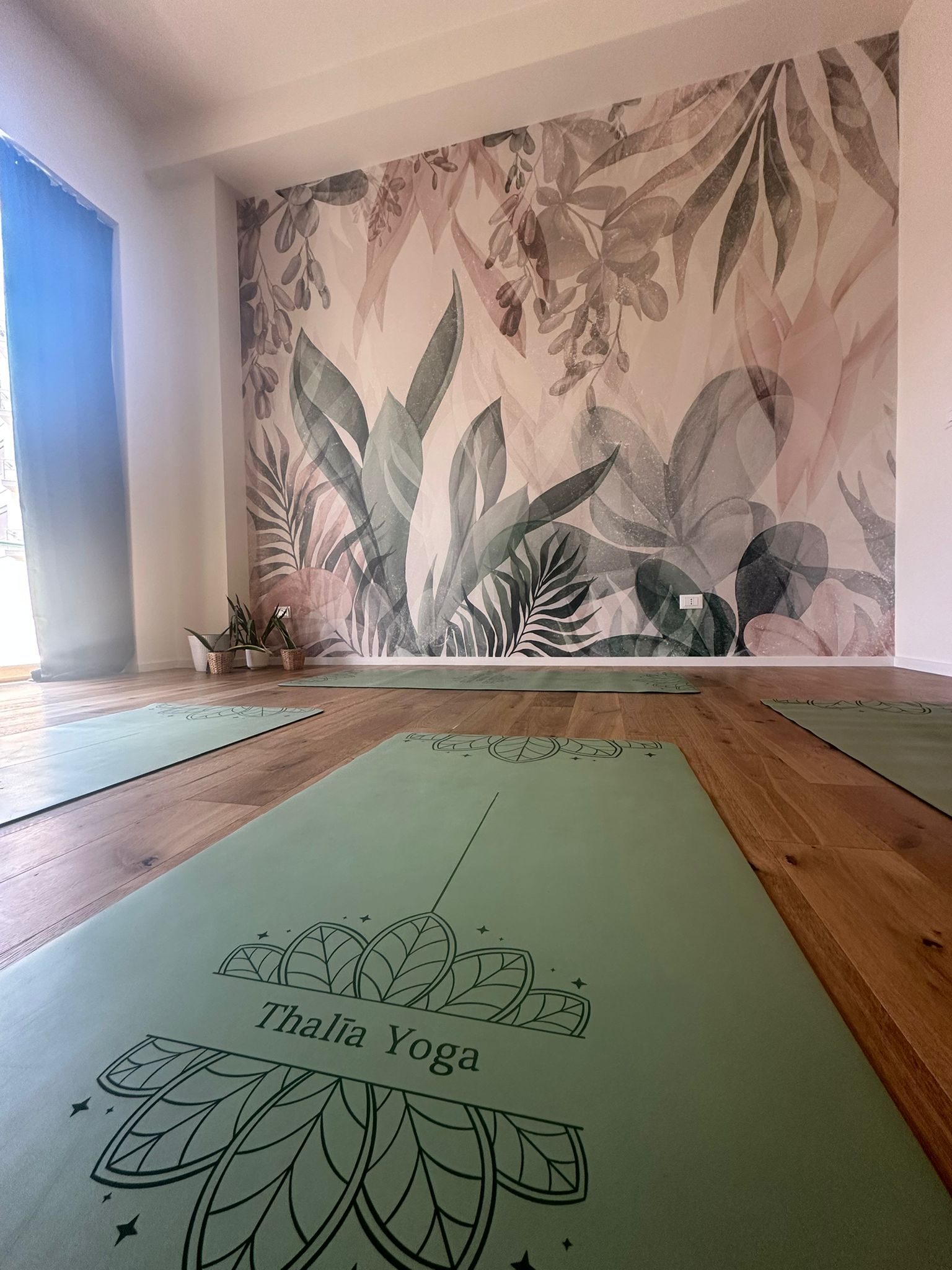 Thalia Yoga