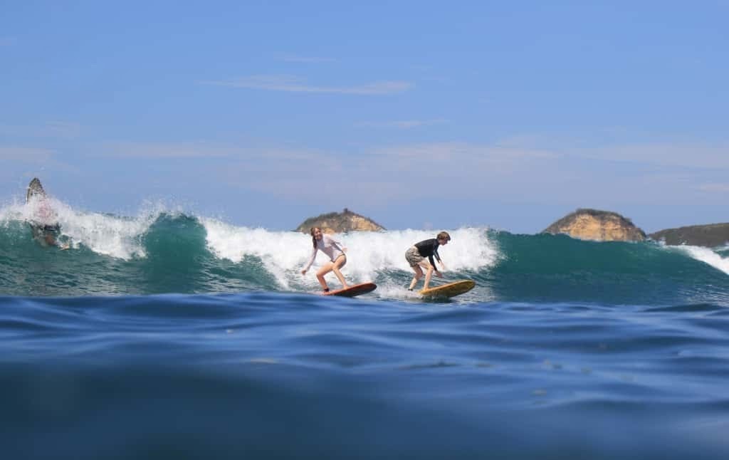 Jiharu Surf Lesson & Guide