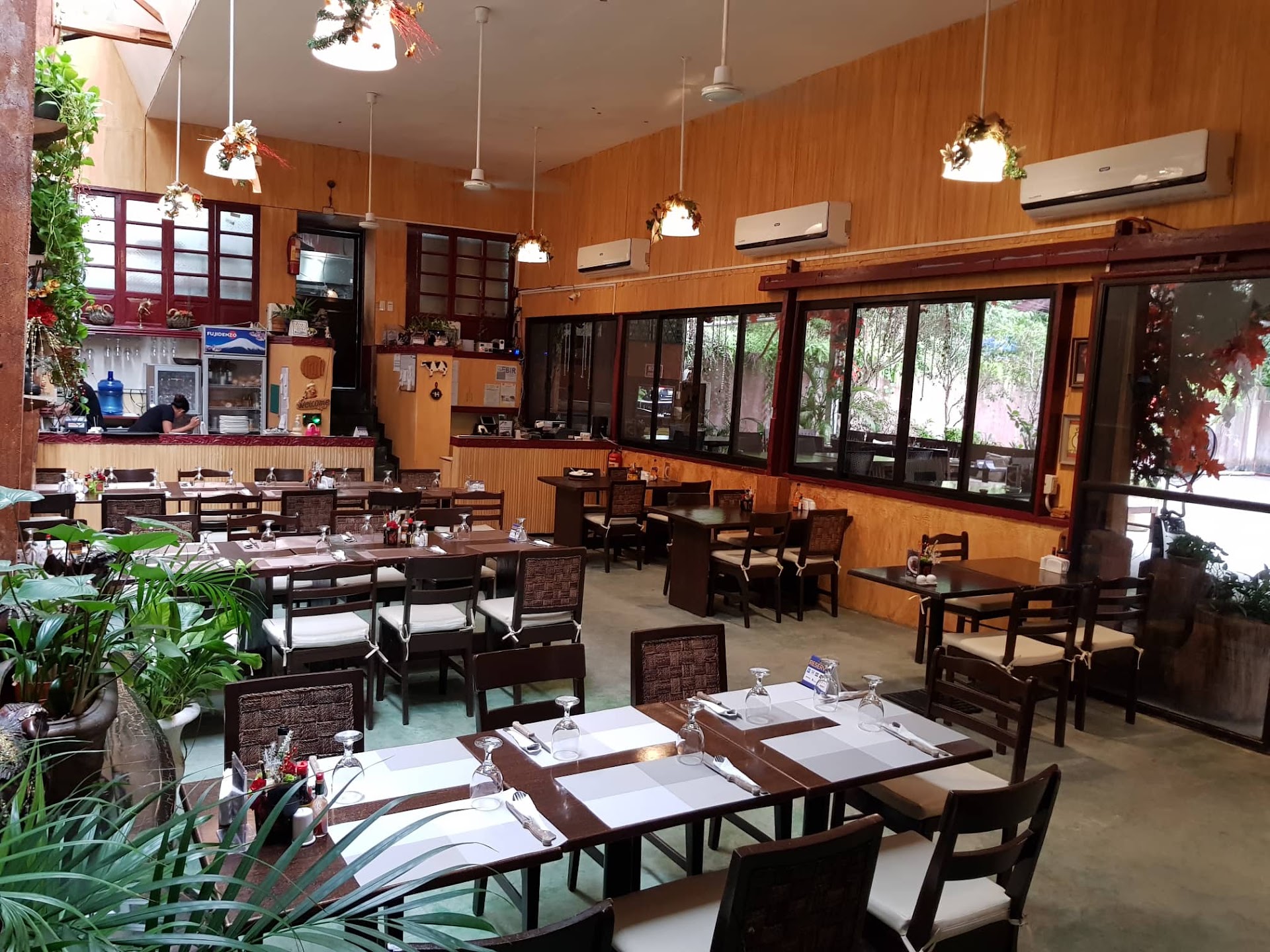Acacia Steakhouse