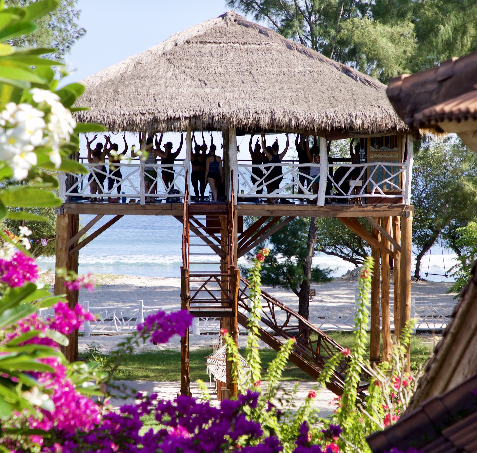 Sunset Beach Yoga Gili Trawangan