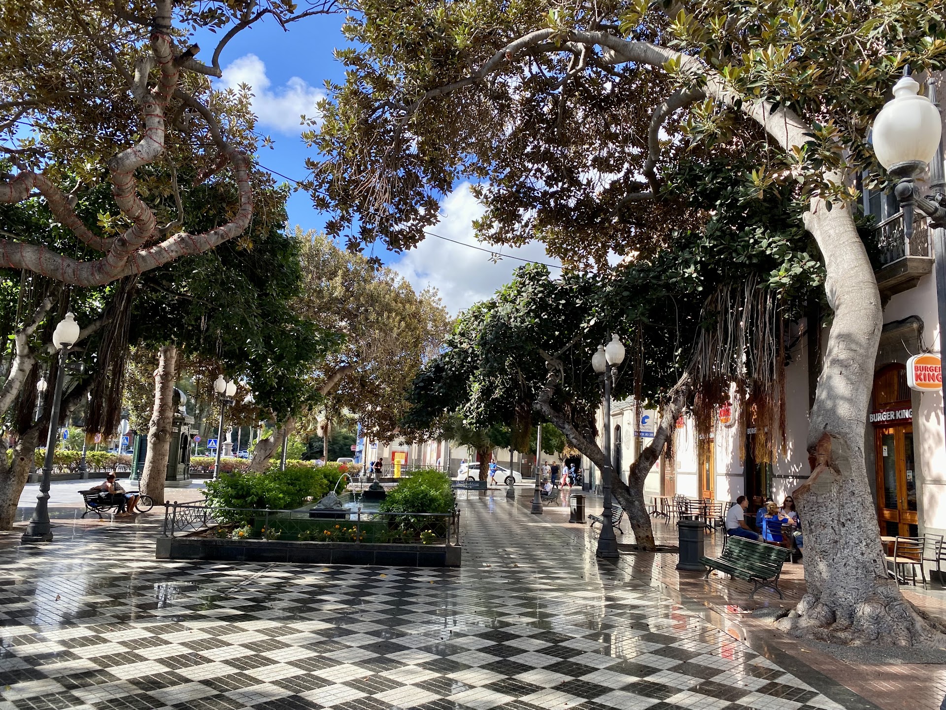Plaza de las Ranas