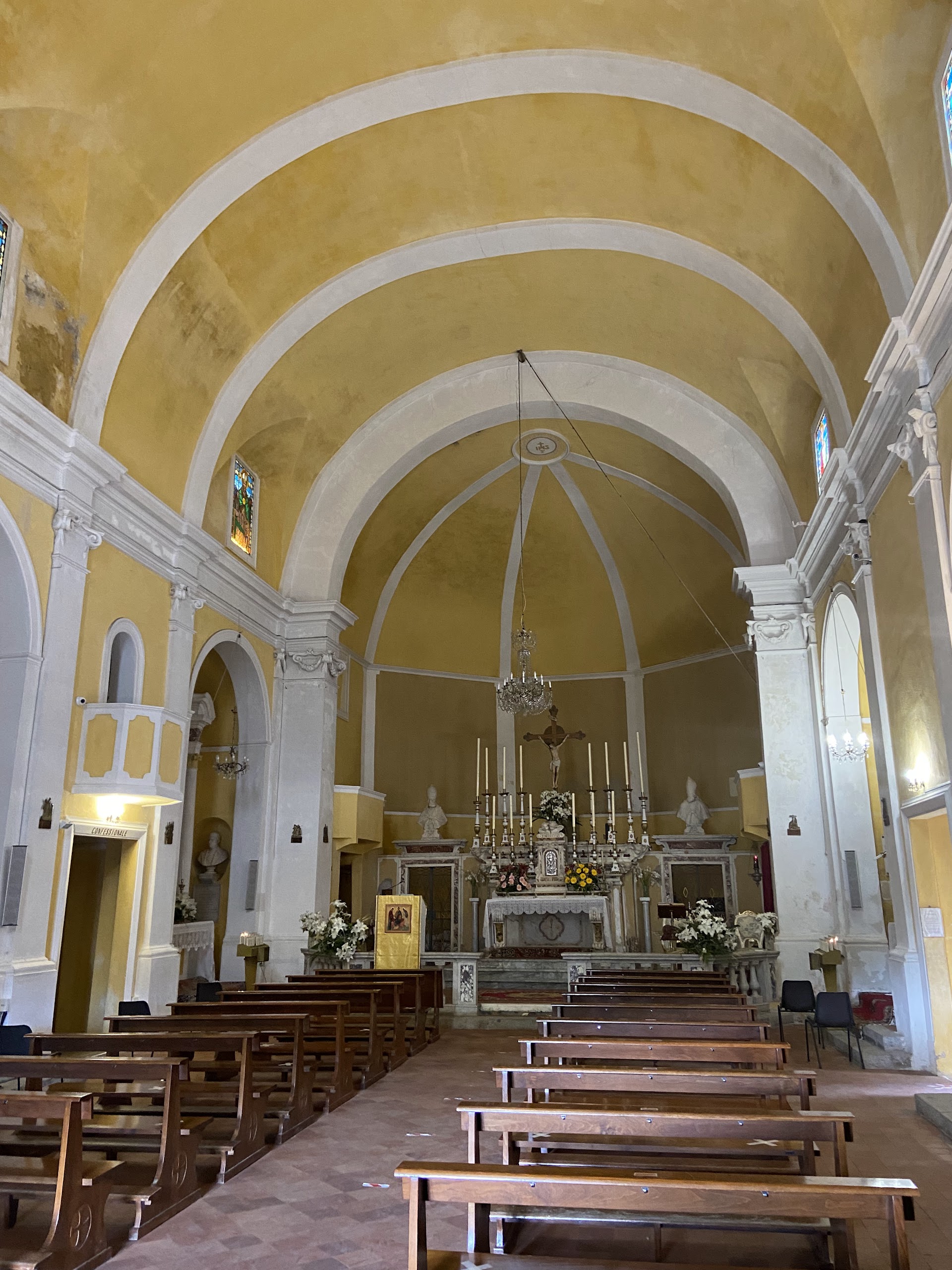 Churches in isola del giglio
