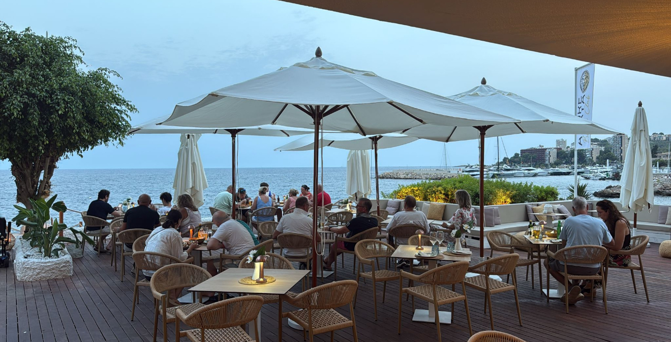 Pure Azaya Beach Club