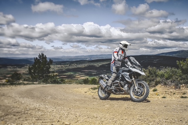 Twist & Ride Sardinia Noleggio Moto