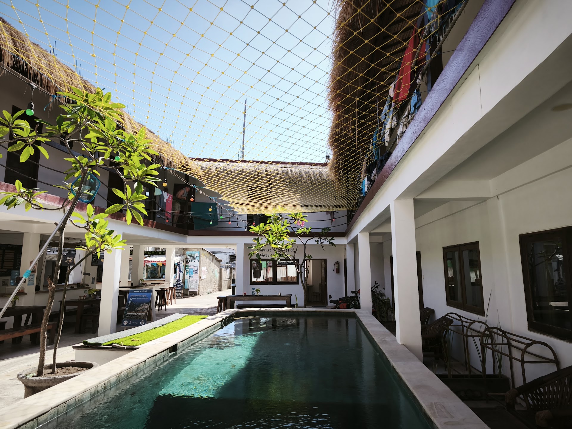 Gili Pirates (Dive & BnB)