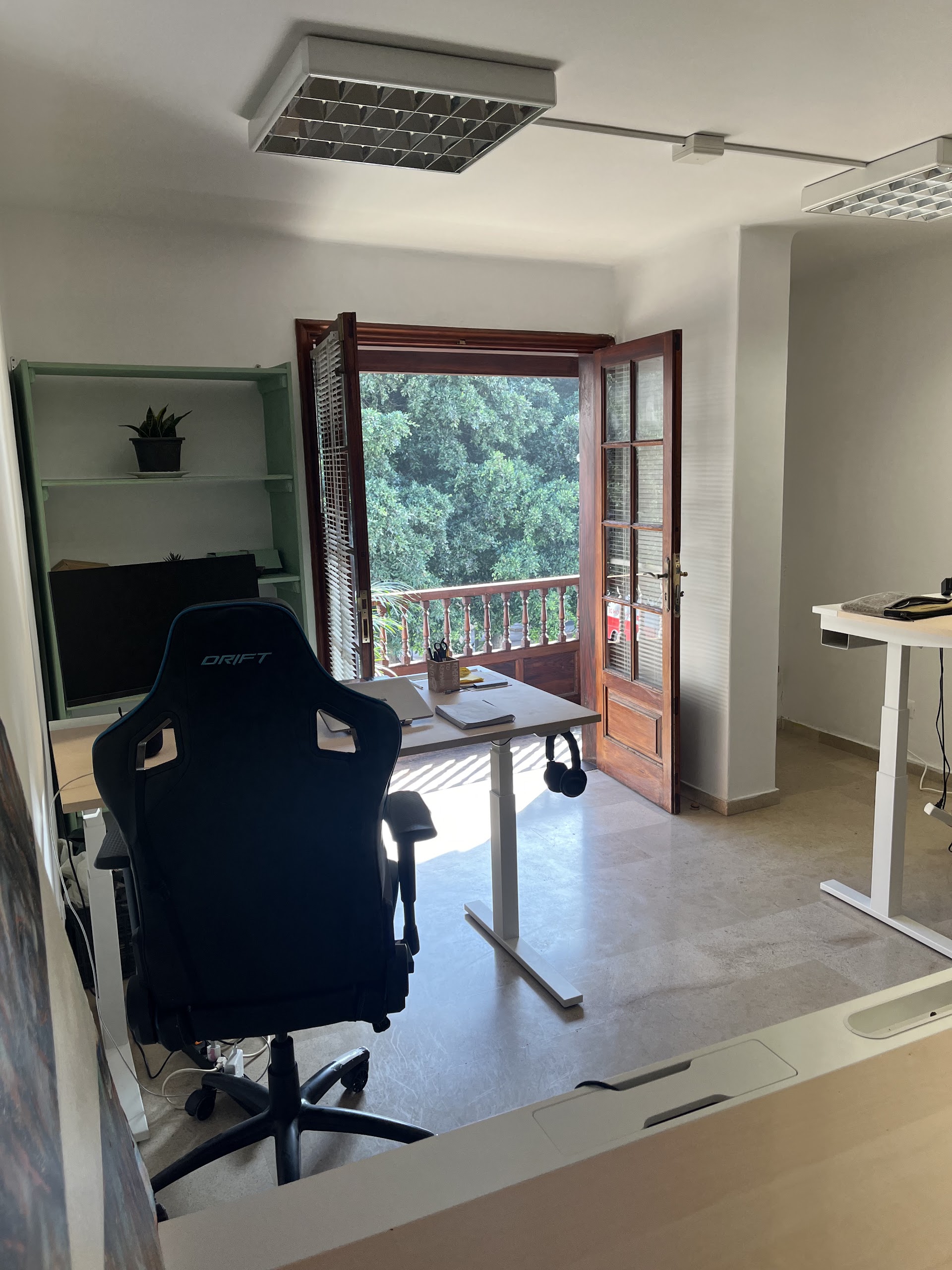 Chiquito Cowork - Coworking space & creative studio Tenerife