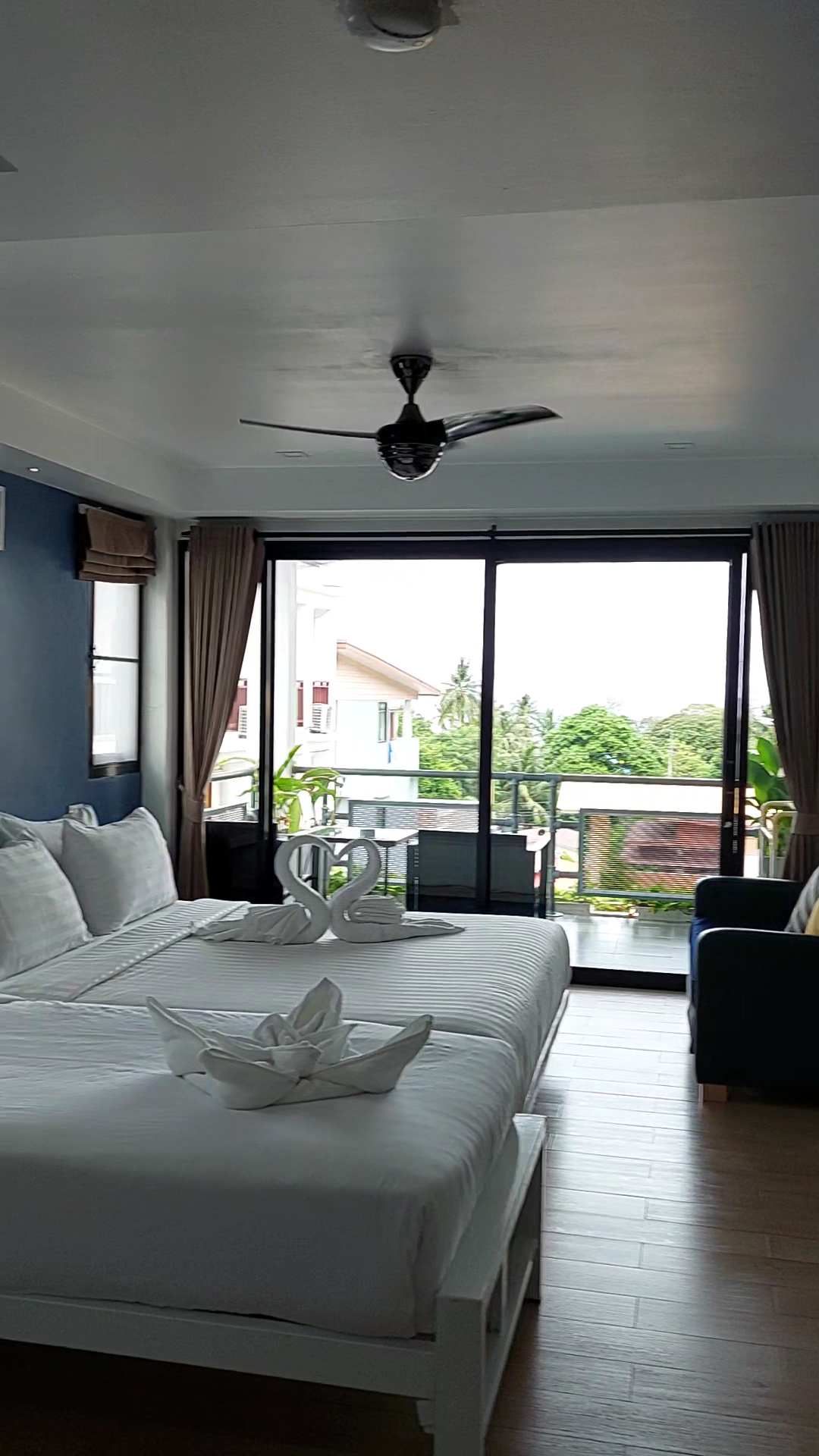 Hostels in Sairee Beach