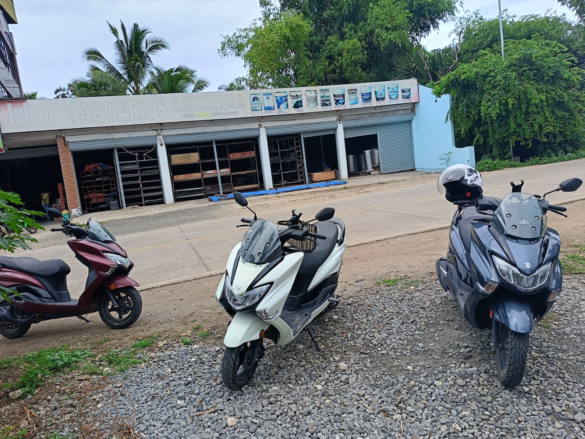 PANGLAO QUEENS MOTORBIKE FOR RENT