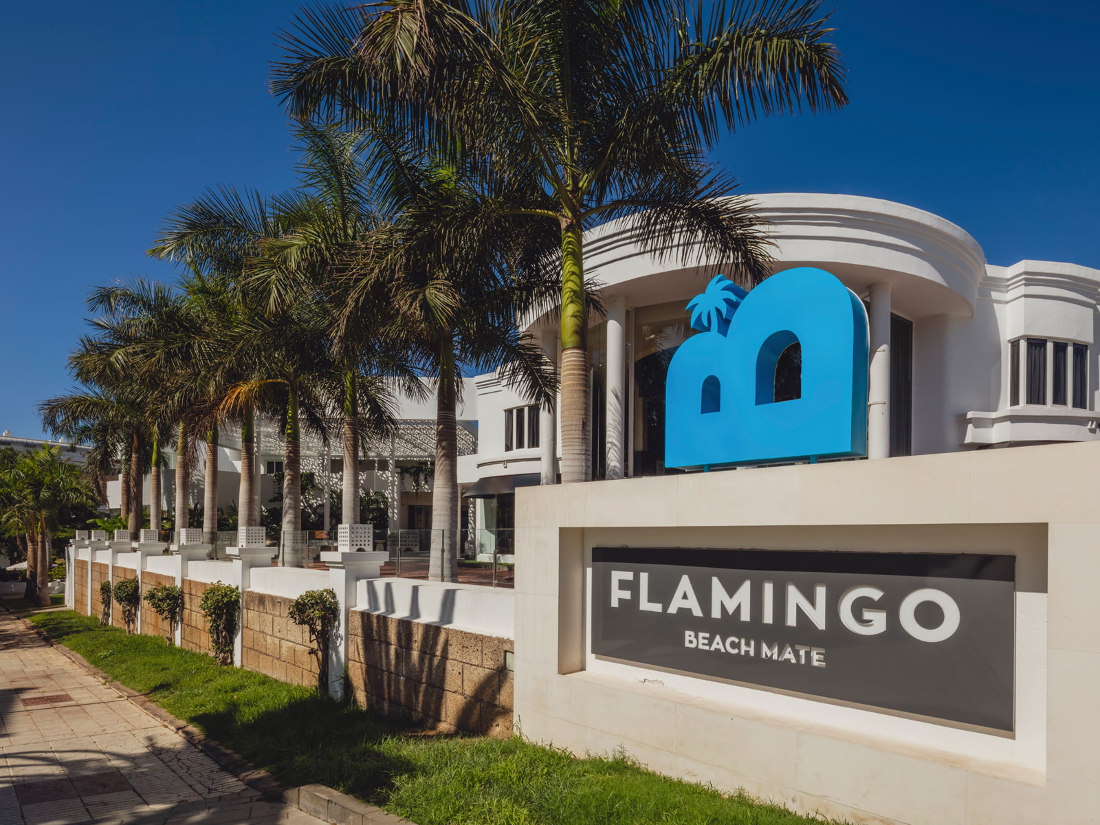 Flamingo Beach Mate