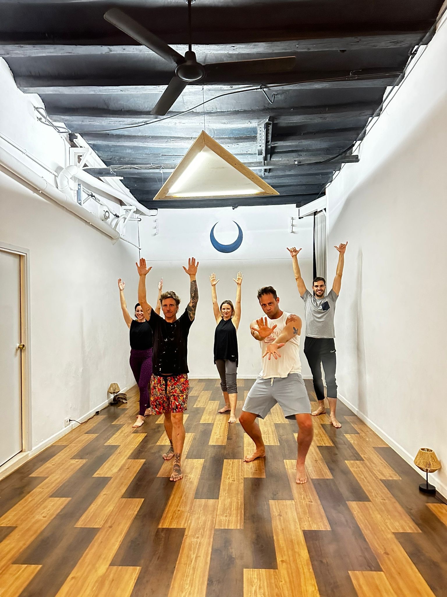 Studio 22:22