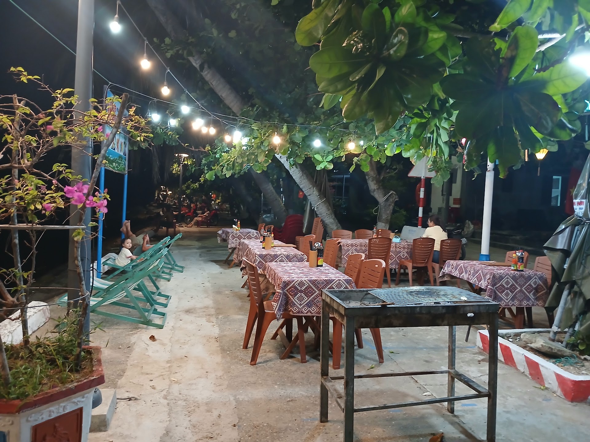 Công Mẫn Restaurant