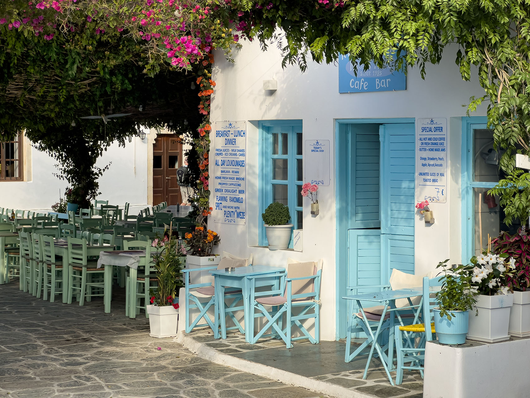 NICOLAS PLACE