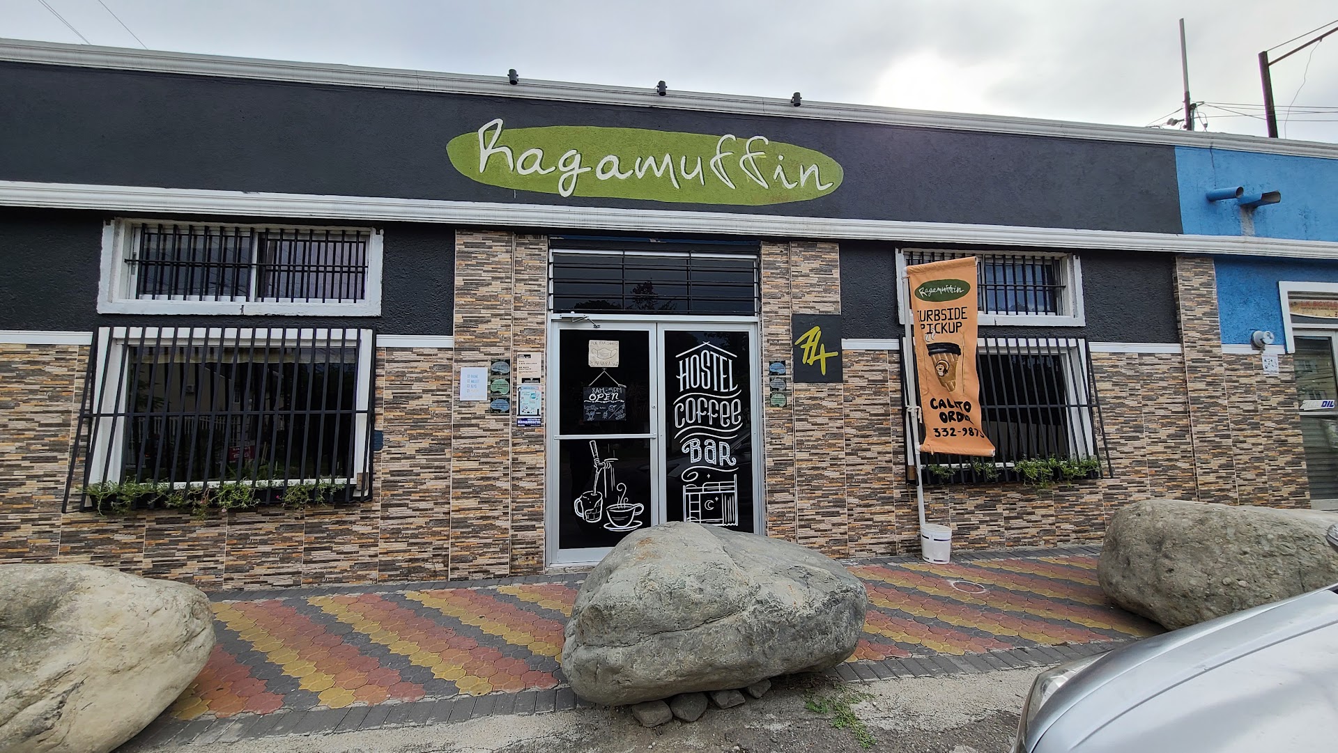 Ragamuffin Hostel & Coffee Bar