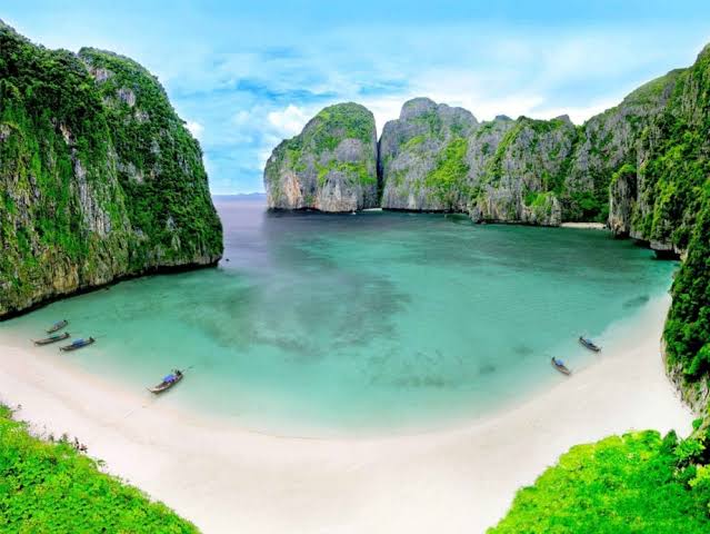 Festivals in Phi Phi Leh