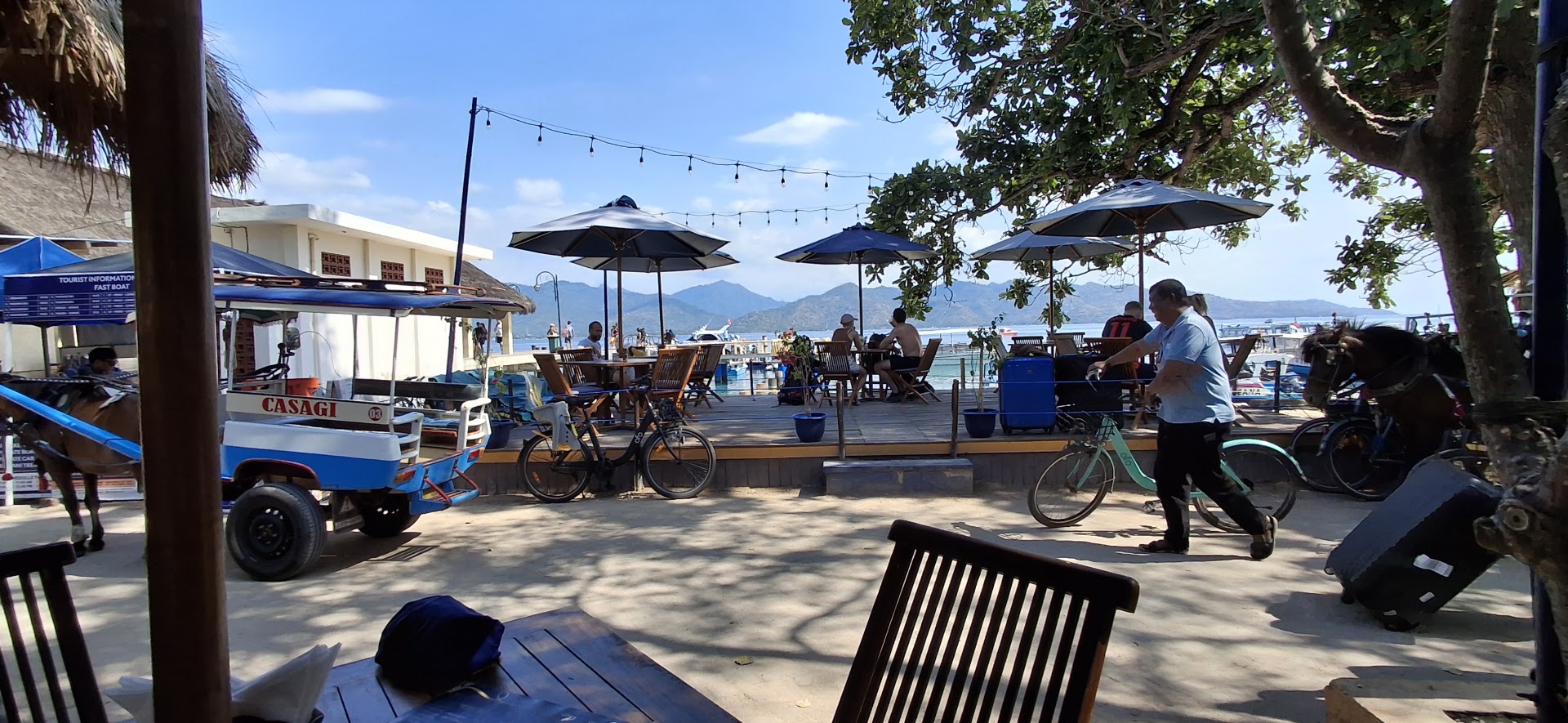 Sandy Beach Turtle Point & Sunrise Gili Air