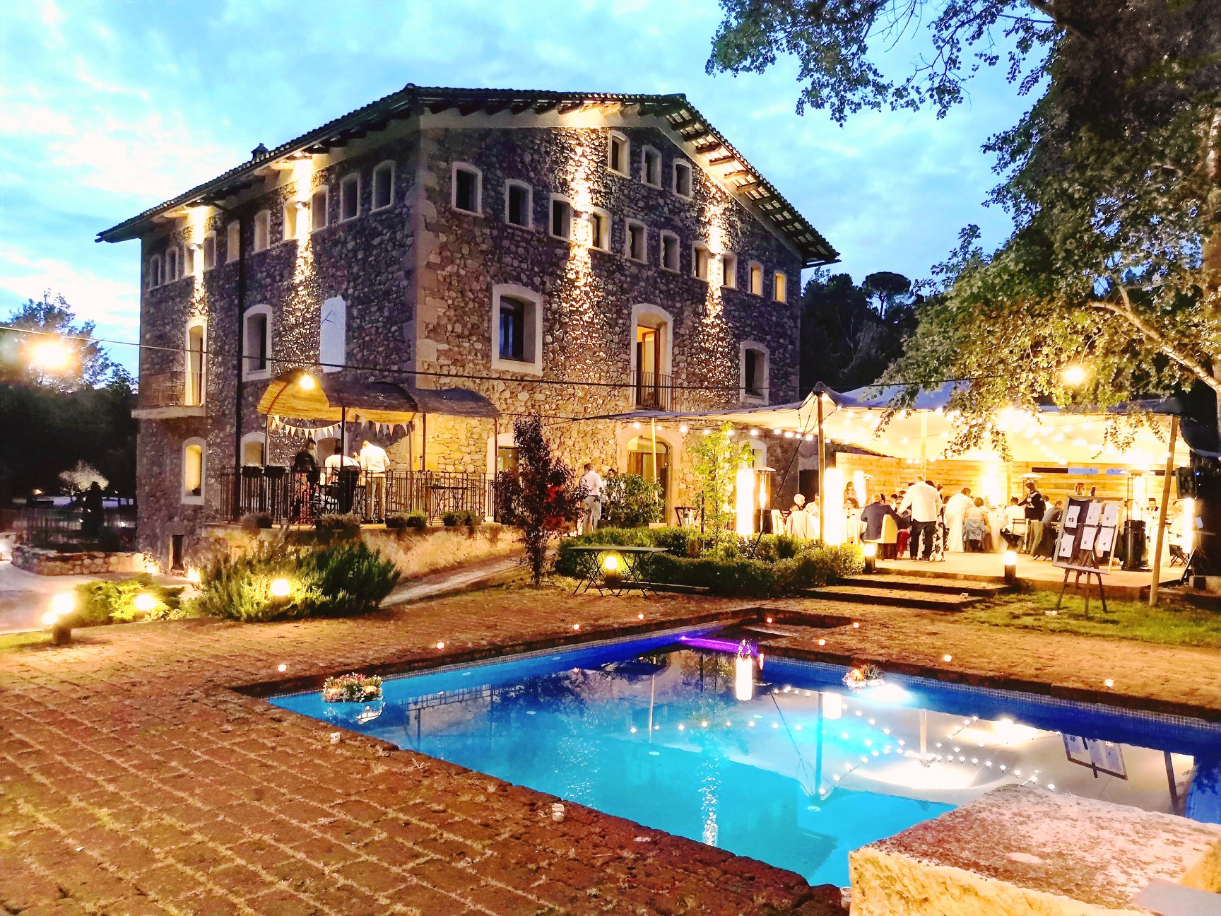 MOLÍ BLANC HOTEL (Igualada - Anoia)