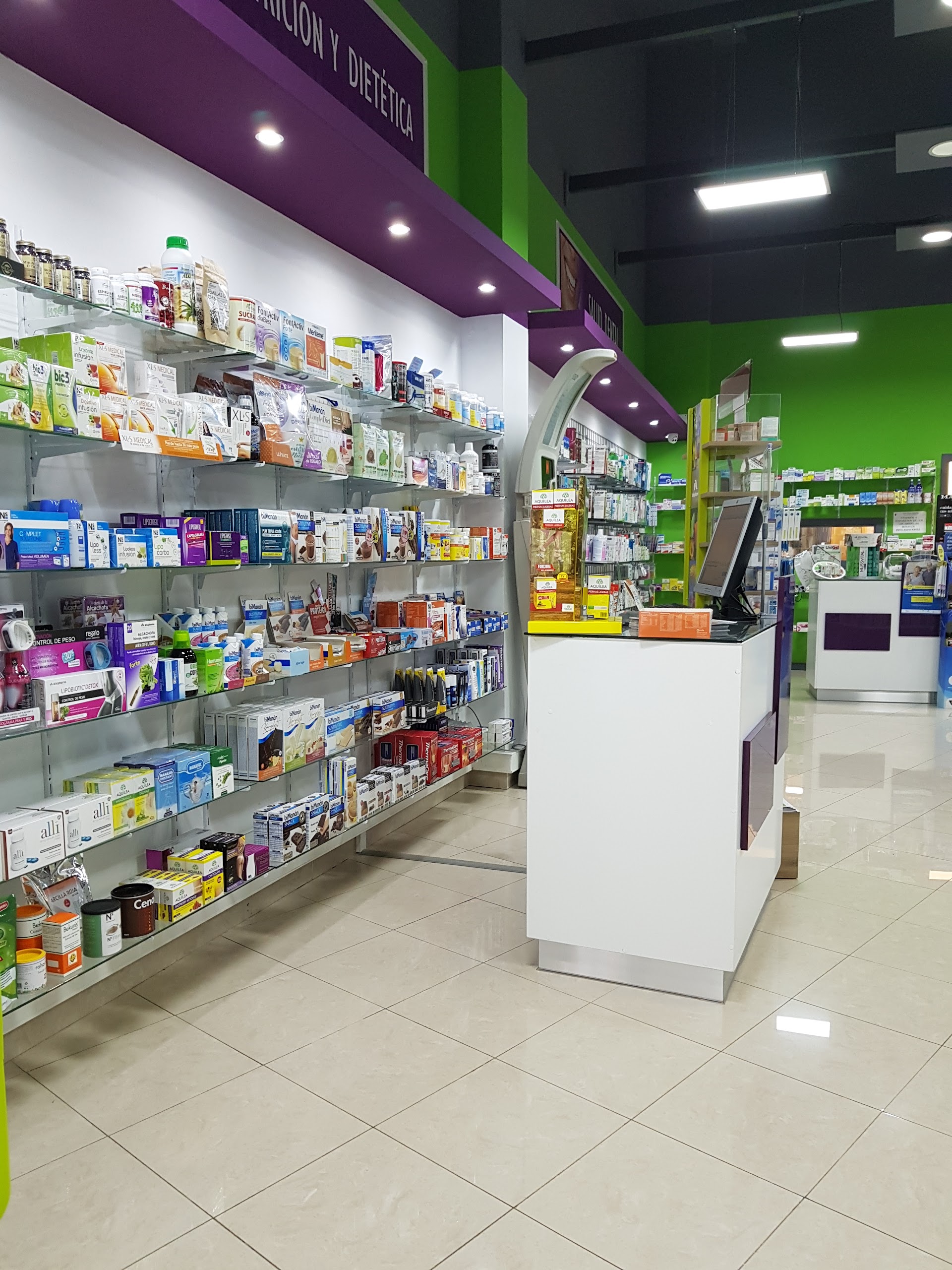 Farmacia LCDA. Carolina Mora Grillo