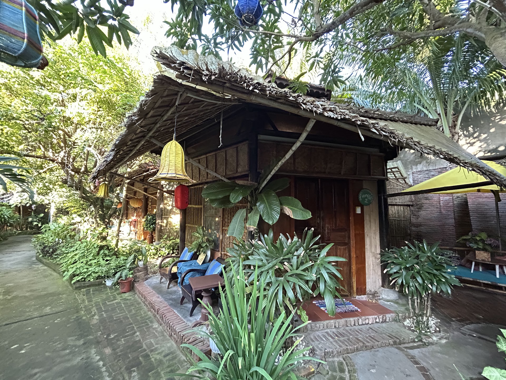 Under The Coconut Tree Homestay