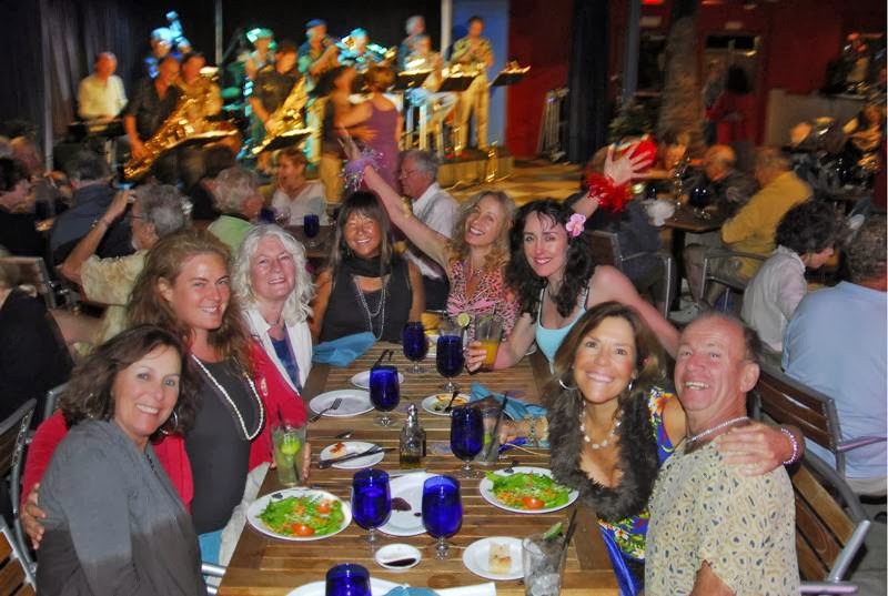 Blue Dragon Tavern & Cosmic Musiquarium