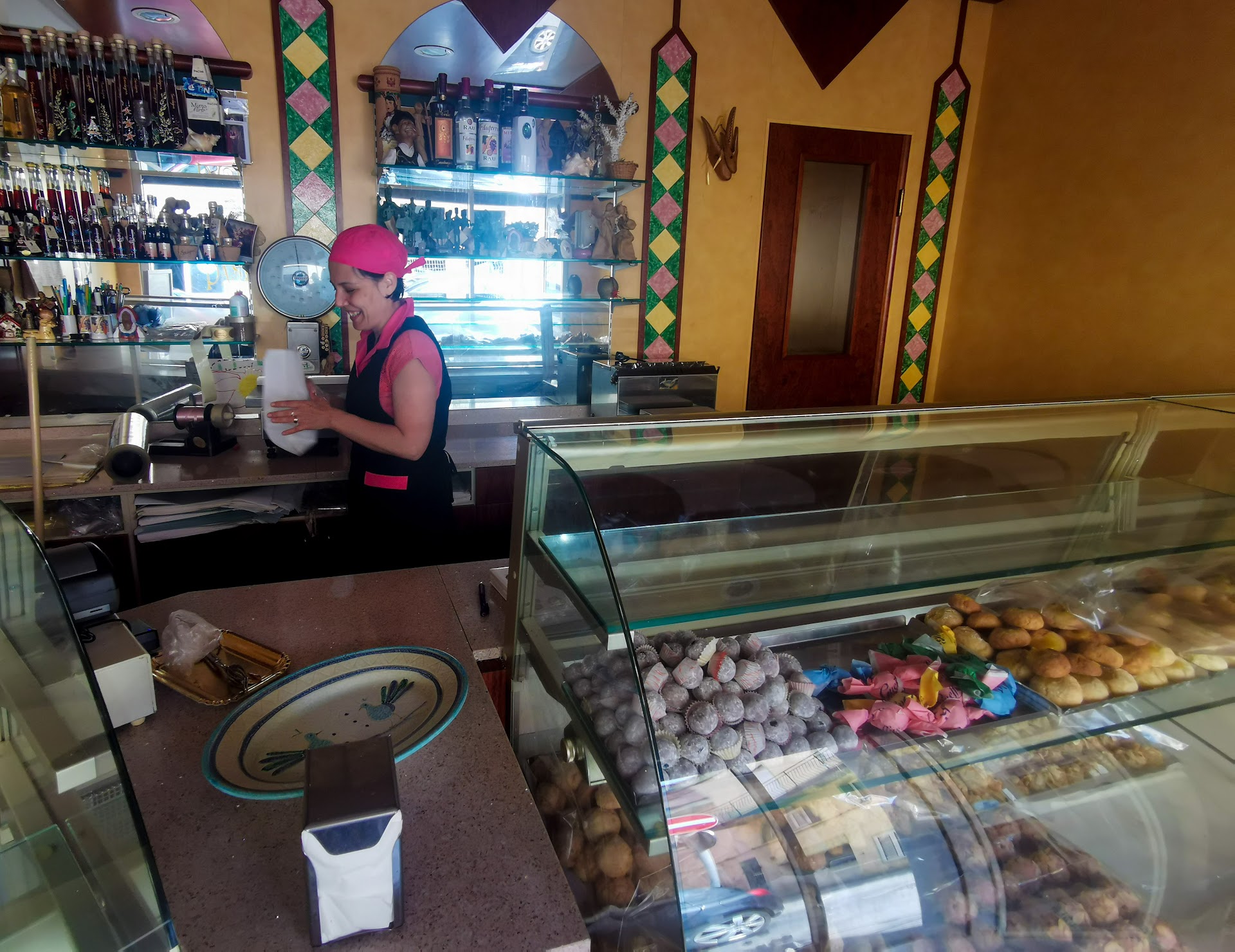 Pasticceria artigiana Nicola Barrili torroni, nuova gestione Pasticceria artigiana Pisu Emanuela