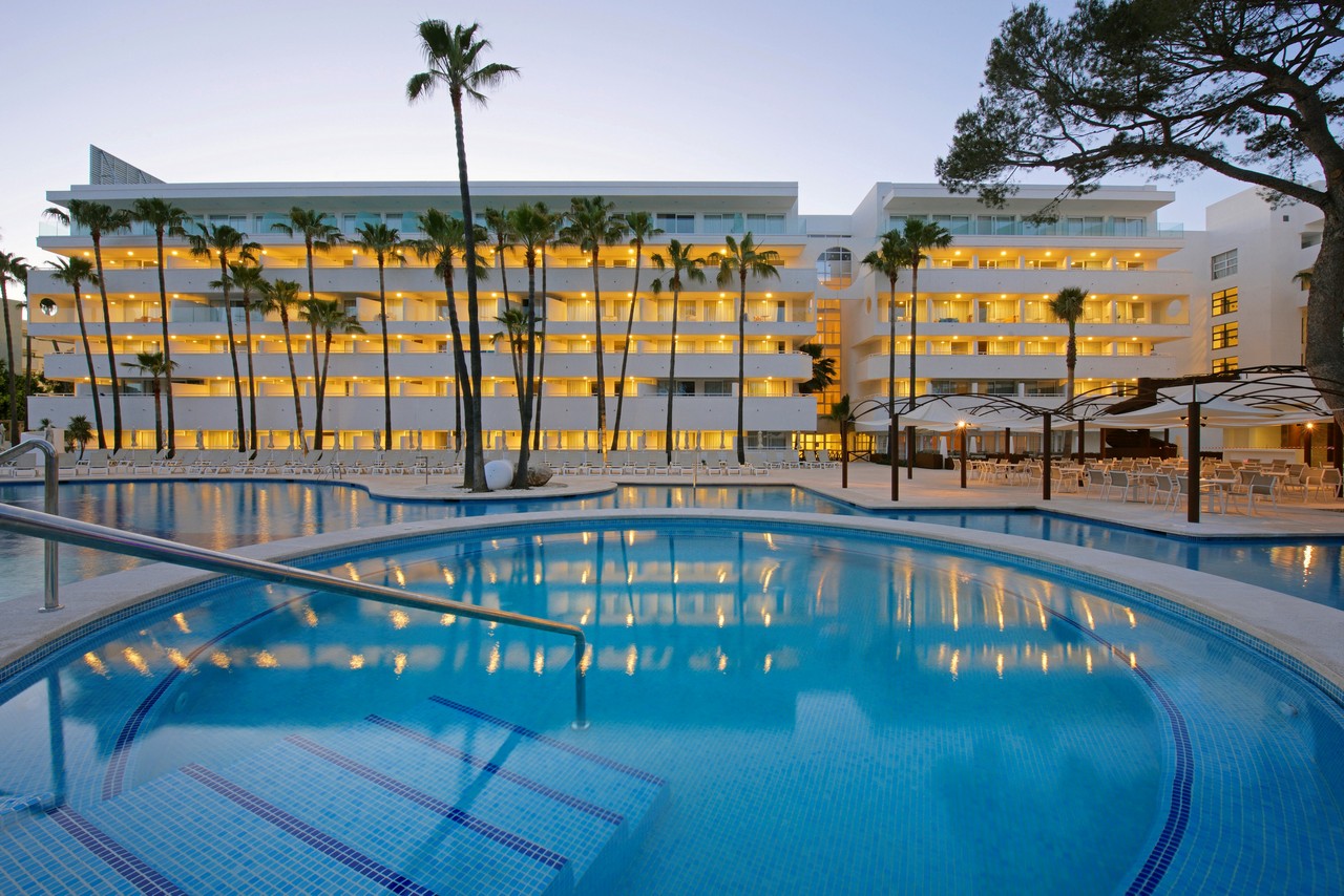 Iberostar Waves Cristina